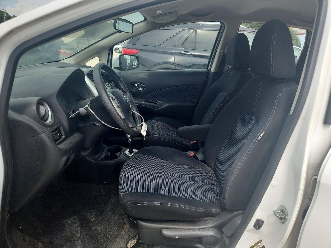 2015 NISSAN VERSA