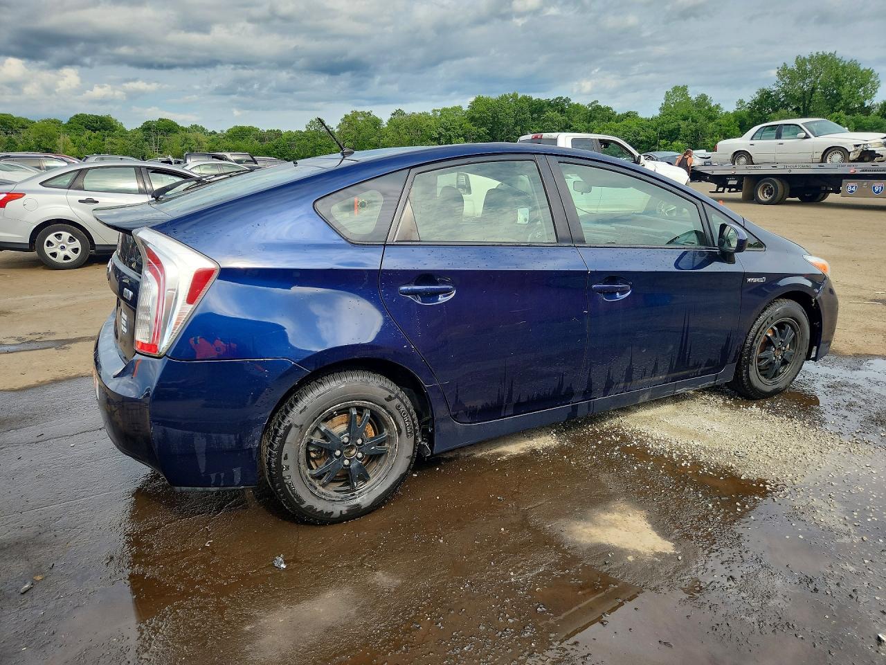 2014 TOYOTA PRIUS