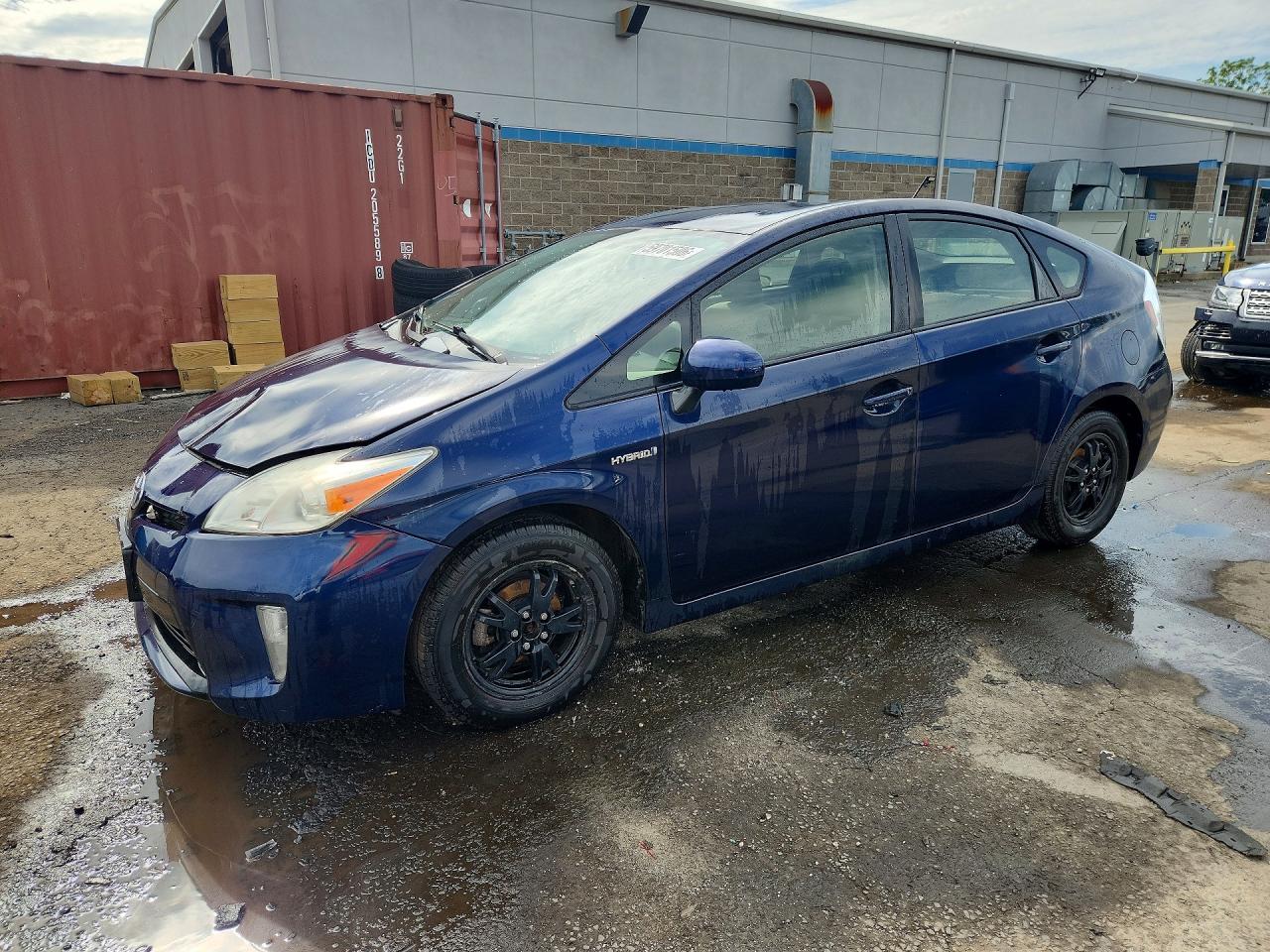2014 TOYOTA PRIUS