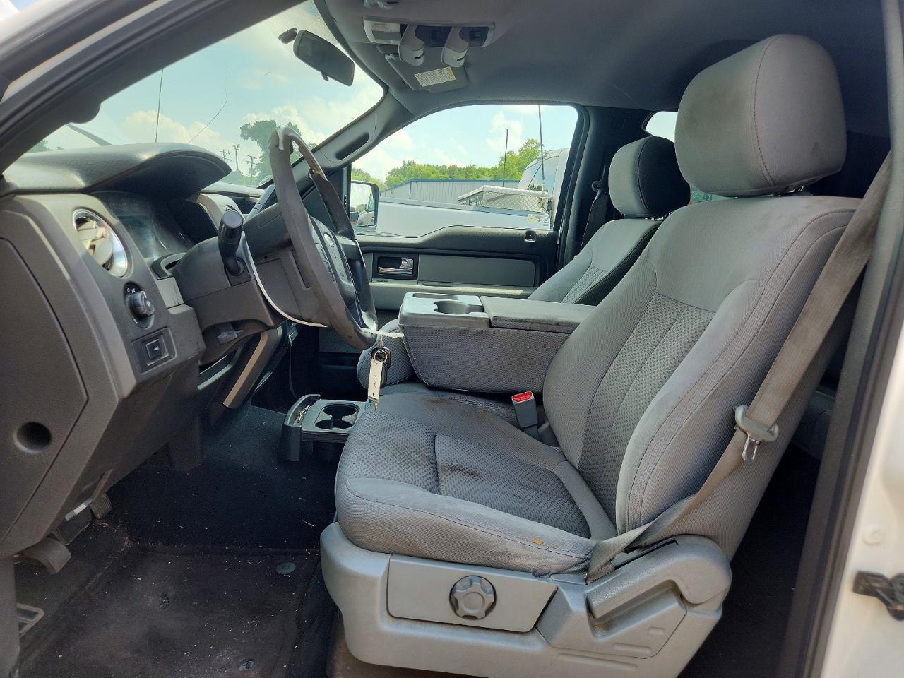 2012 FORD F150