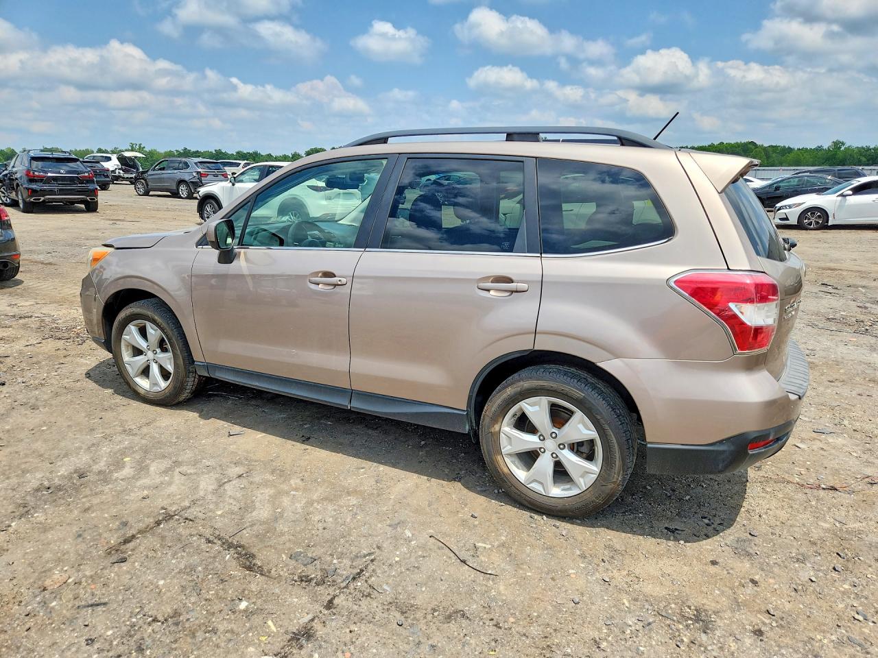 2015 SUBARU FORESTER