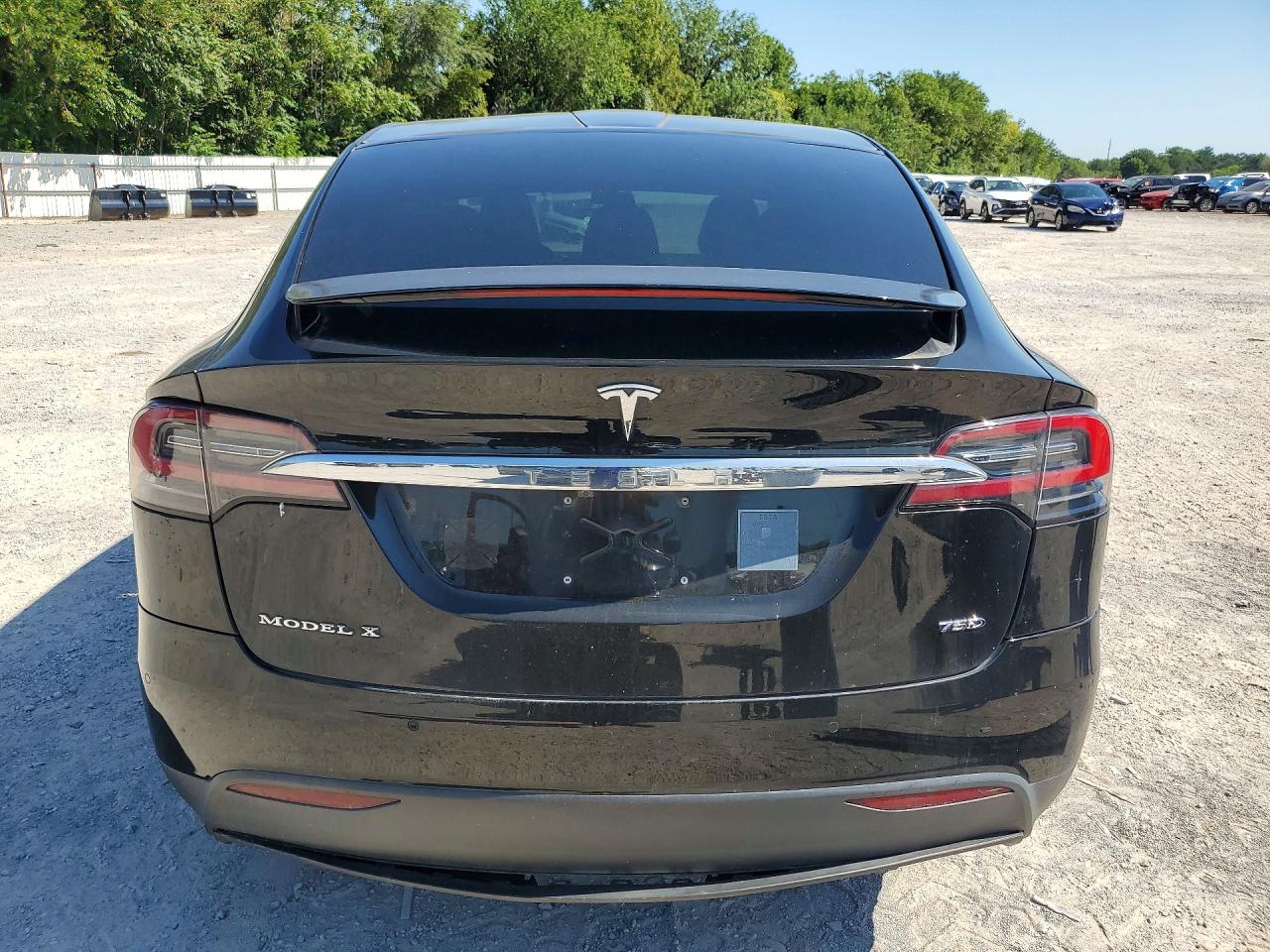 2016 TESLA MODEL X