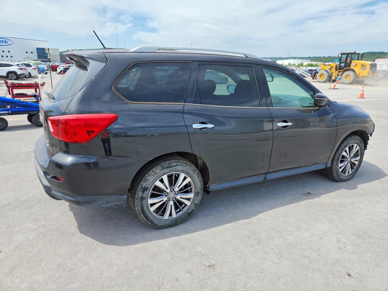 2018 NISSAN PATHFINDER