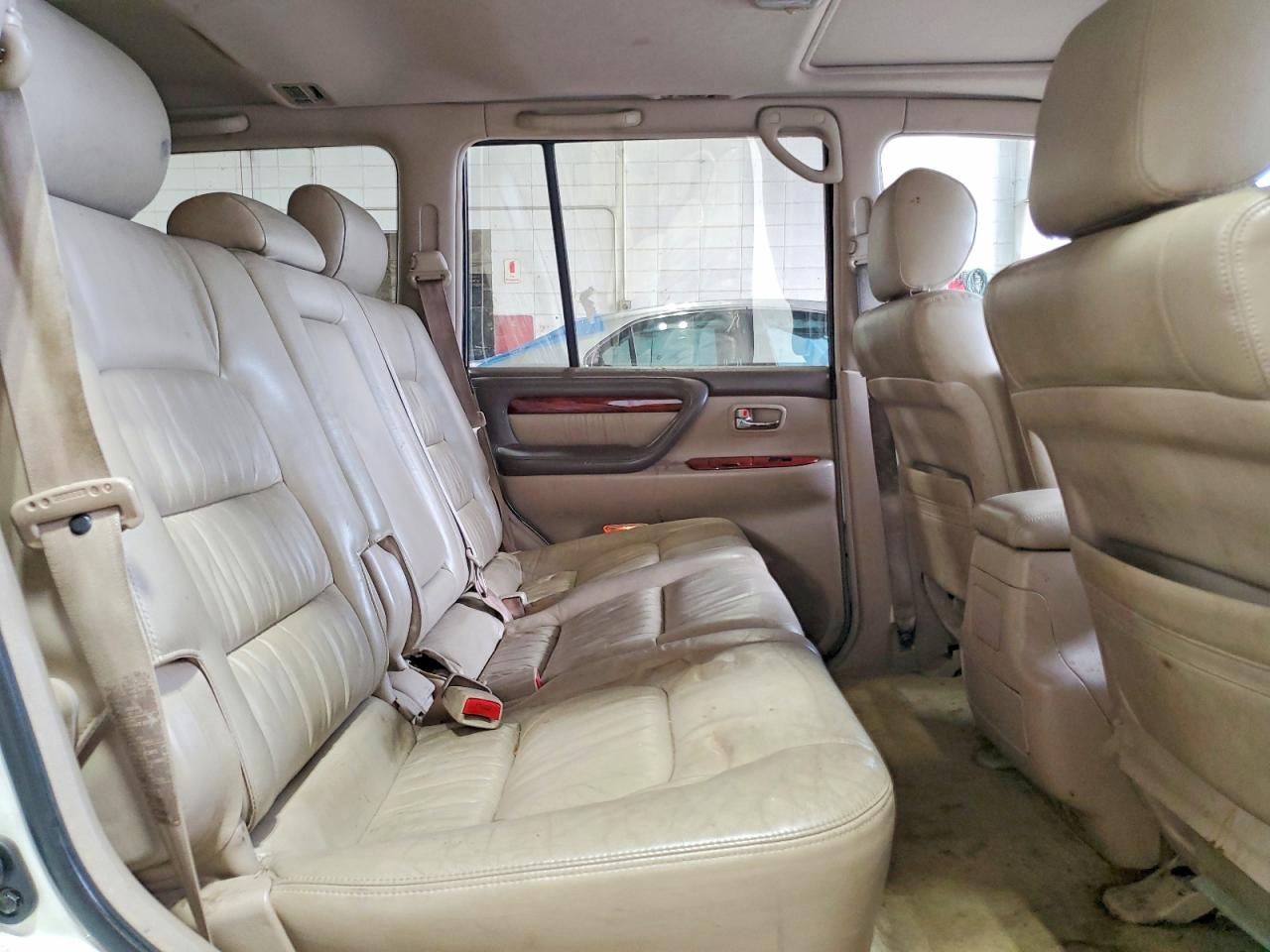 2002 LEXUS LX 470