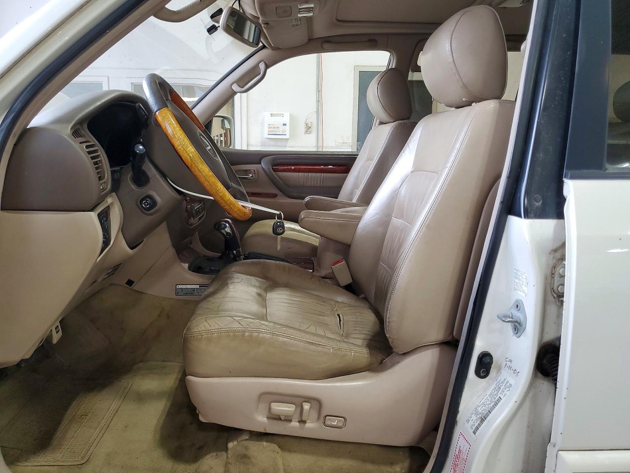 2002 LEXUS LX 470