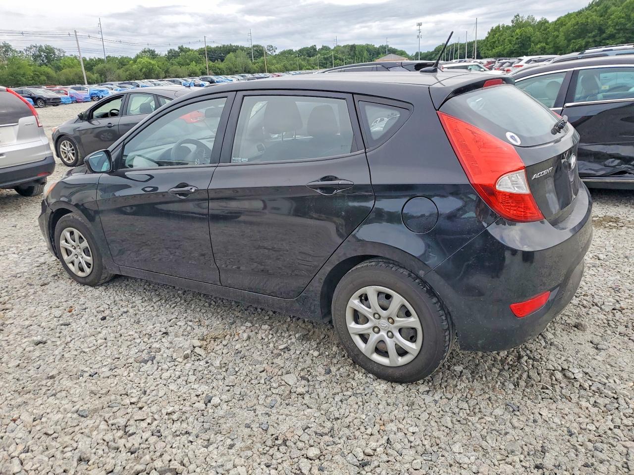 2012 HYUNDAI ACCENT