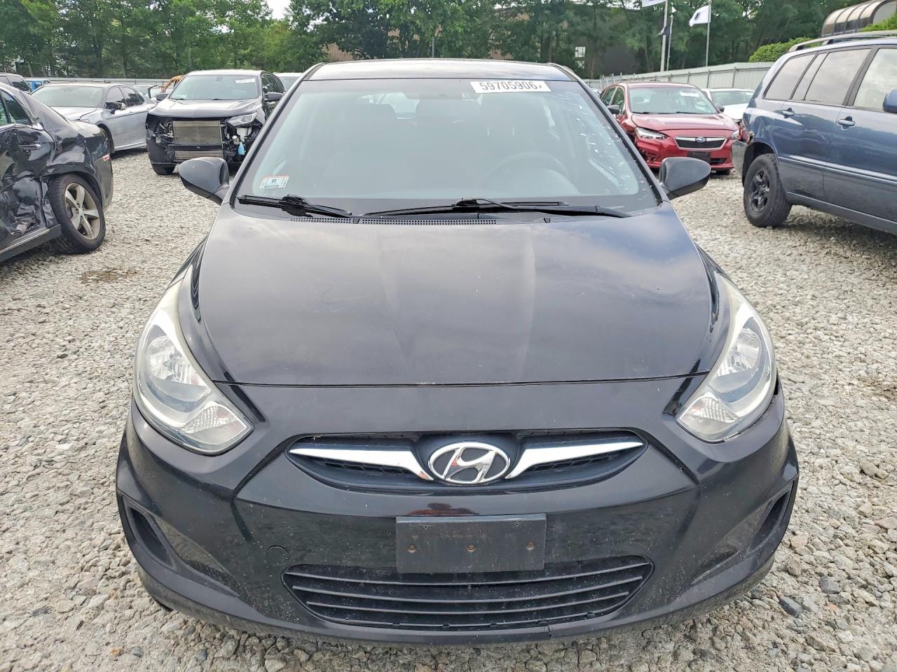 2012 HYUNDAI ACCENT