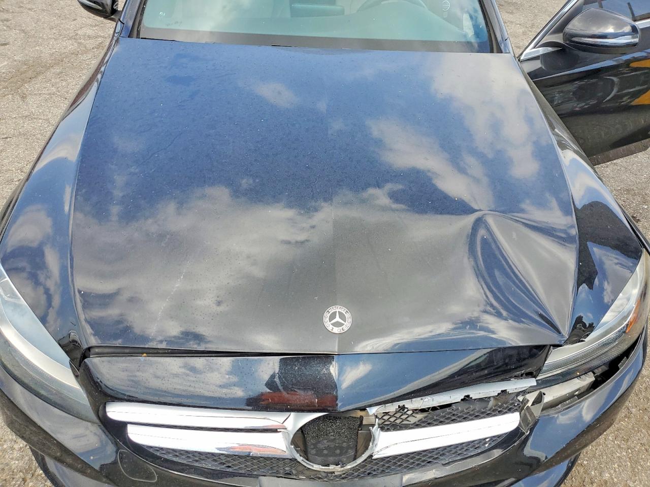 2018 MERCEDES-BENZ C-CLASS
