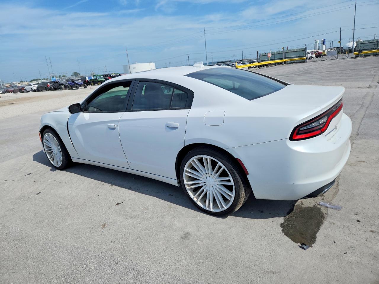 2015 DODGE CHARGER