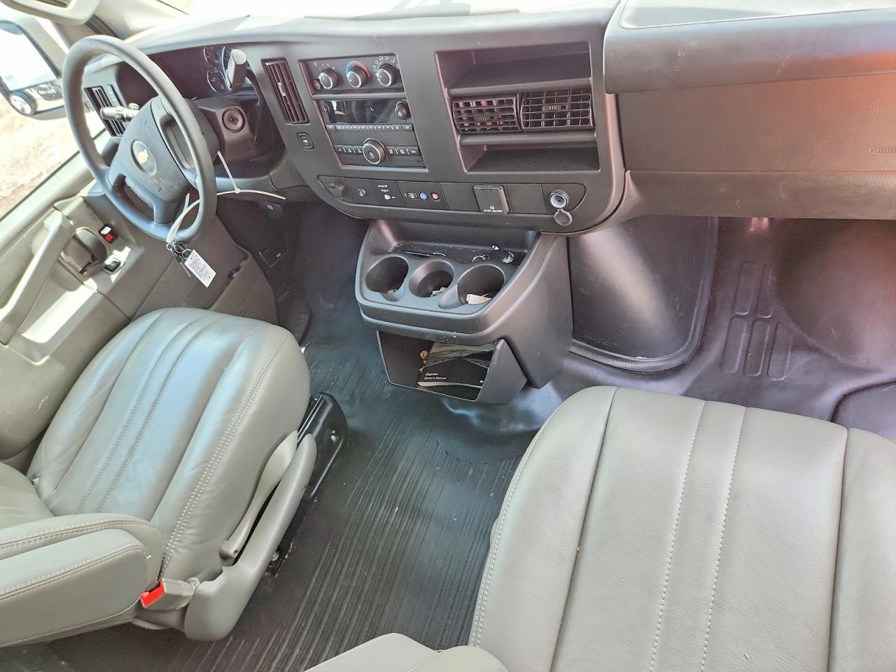 2023 CHEVROLET EXPRESS