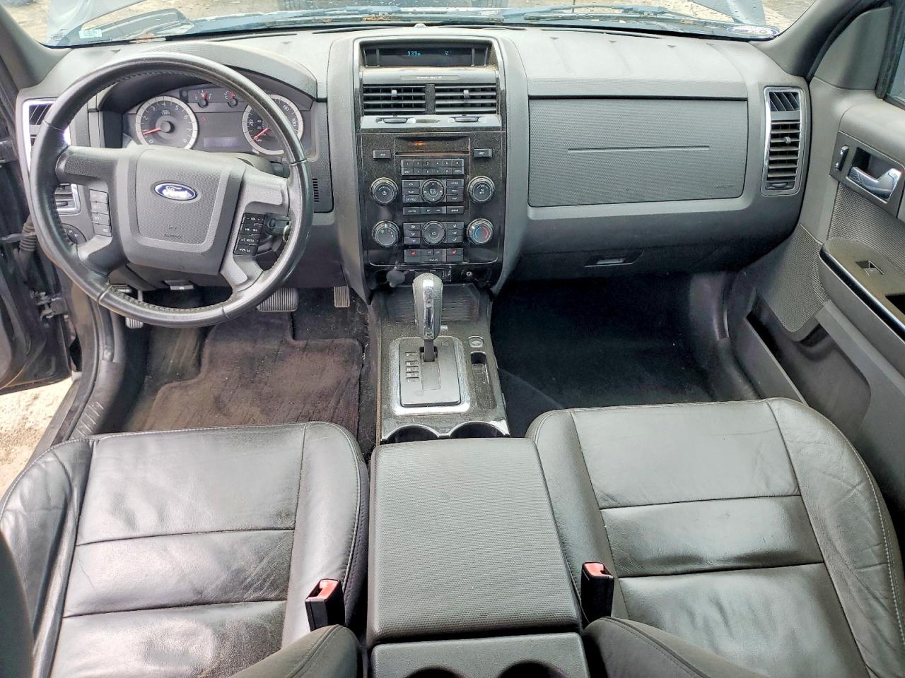 2011 FORD ESCAPE