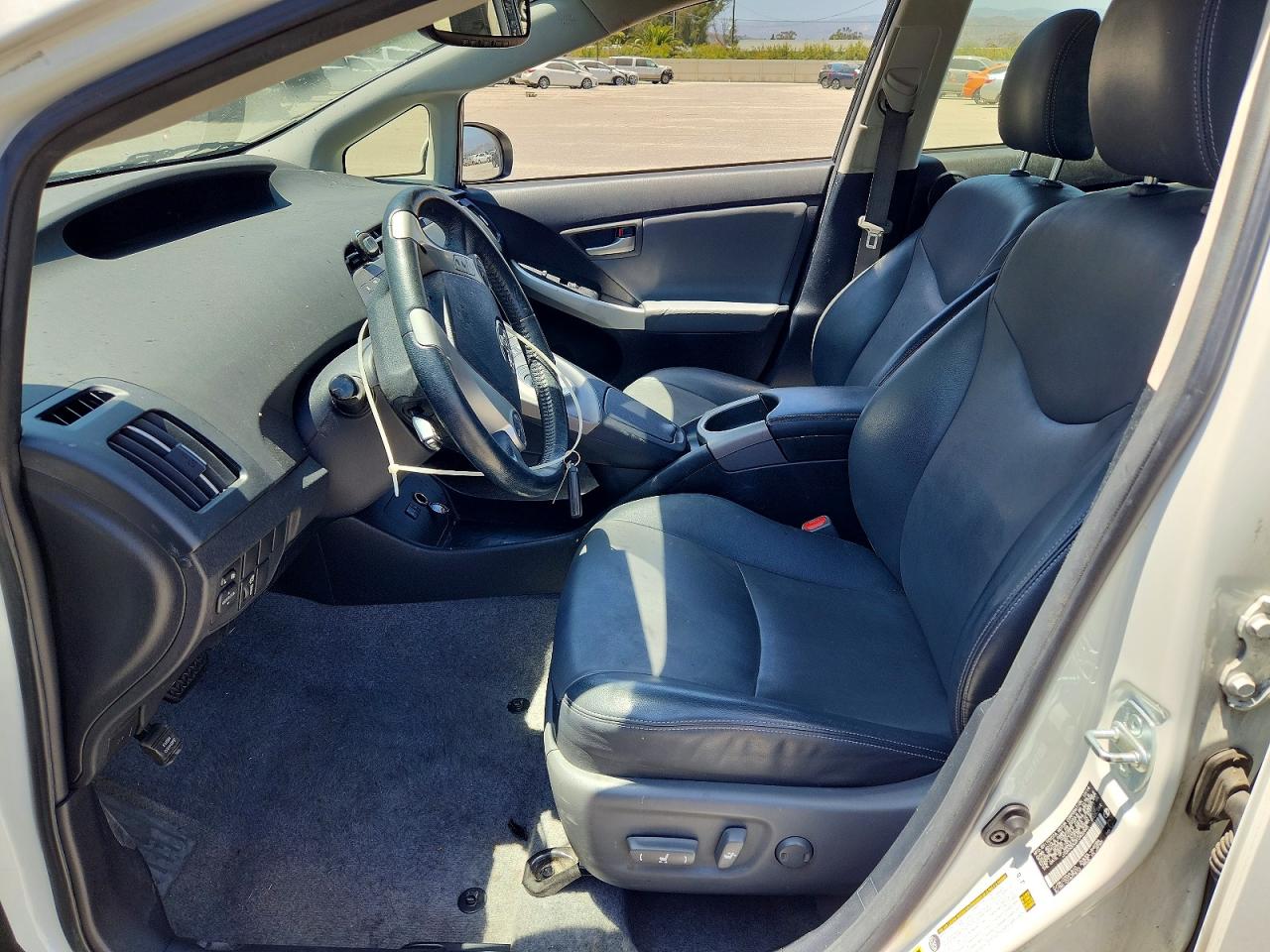 2015 TOYOTA PRIUS