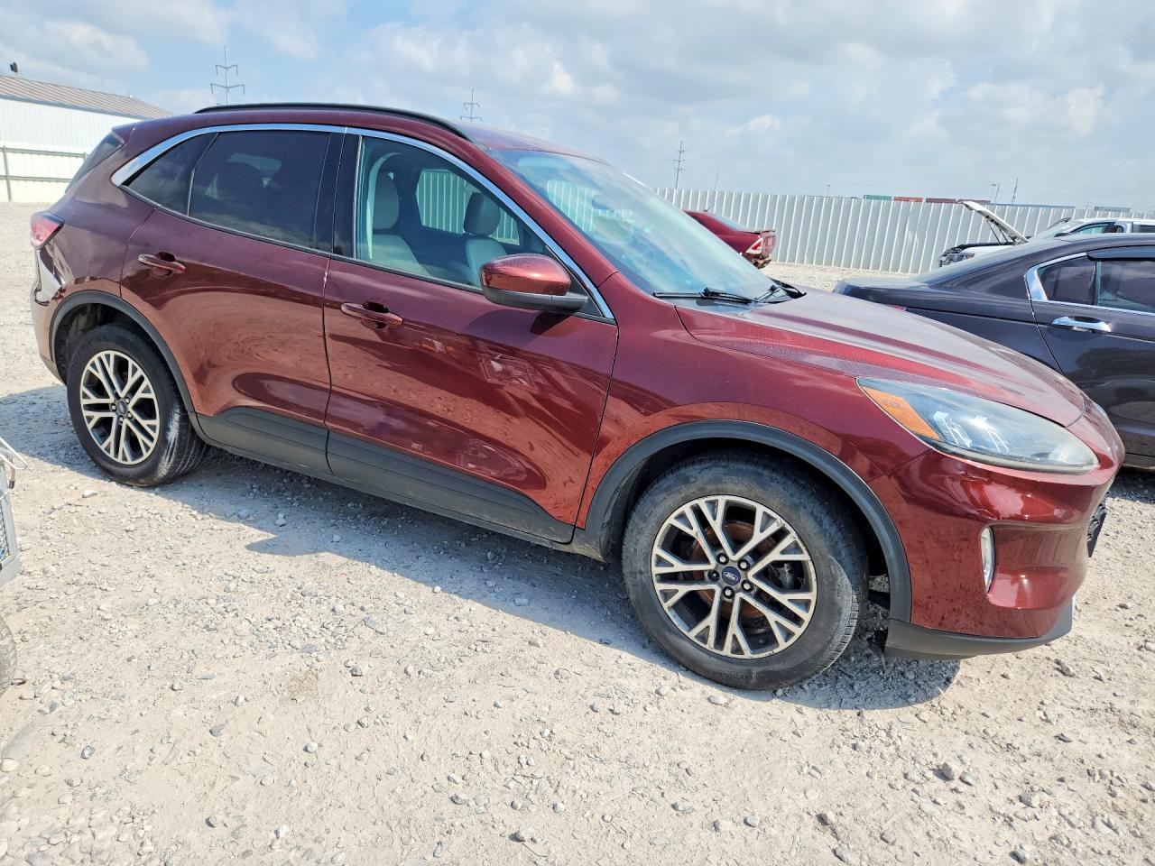 2021 FORD ESCAPE