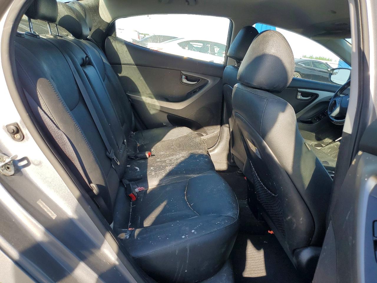 2015 HYUNDAI ELANTRA