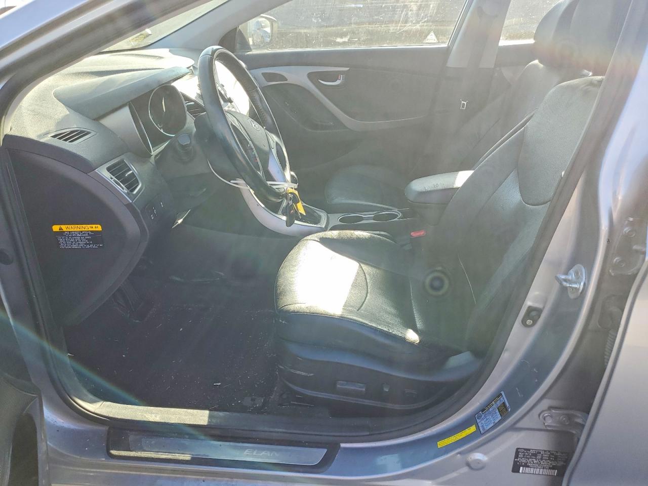2015 HYUNDAI ELANTRA