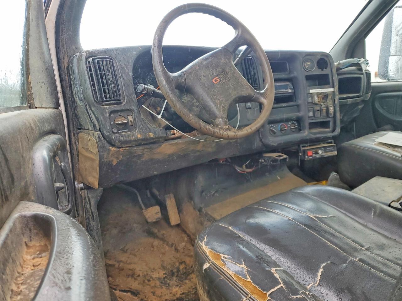 2003 GMC C6500 UNK