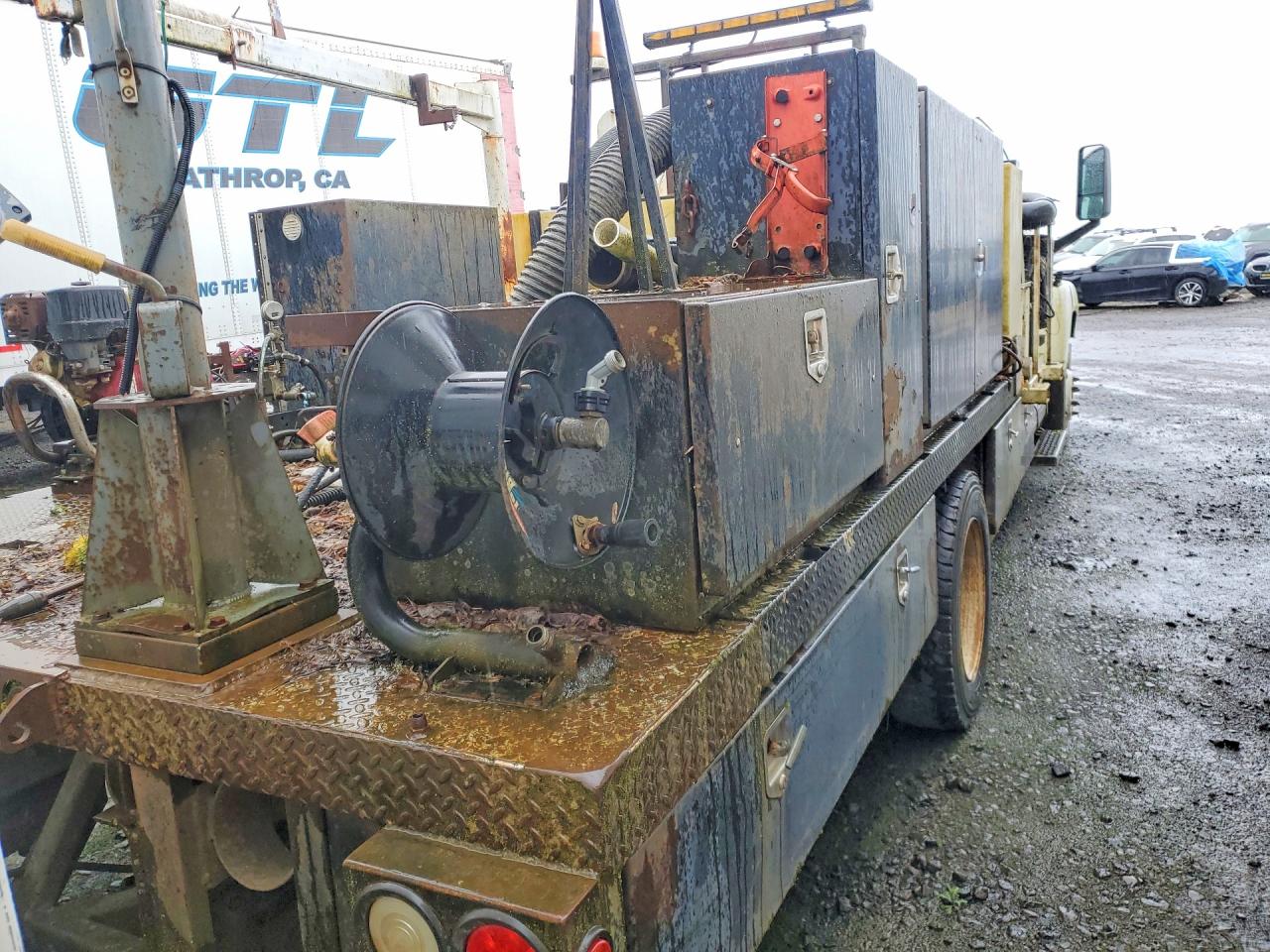 2003 GMC C6500 UNK