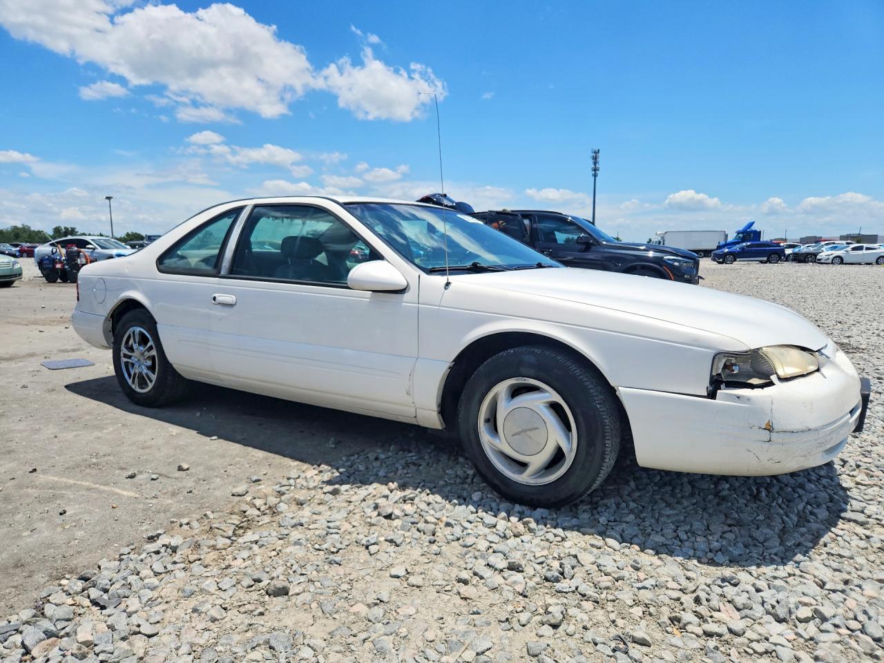 1996 FORD TBIRD