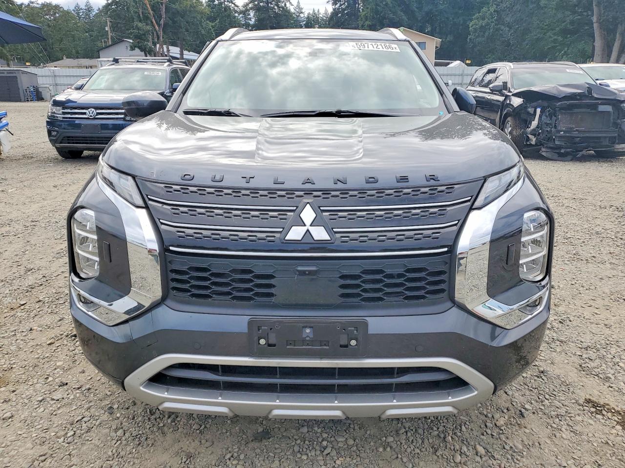 2025 MITSUBISHI OUTLANDER