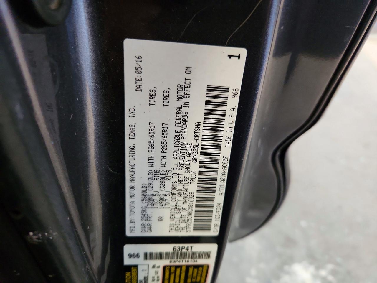 2016 TOYOTA TACOMA