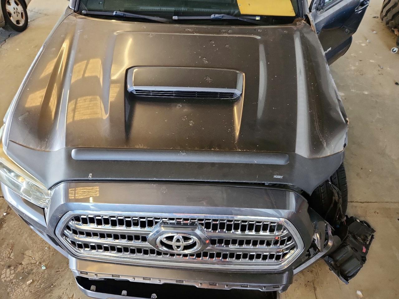 2016 TOYOTA TACOMA