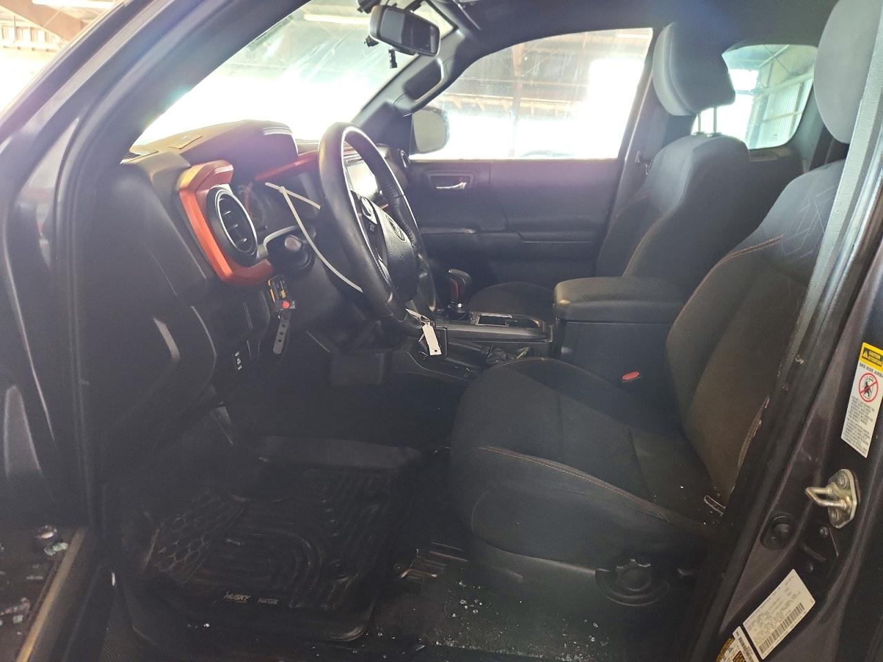 2016 TOYOTA TACOMA