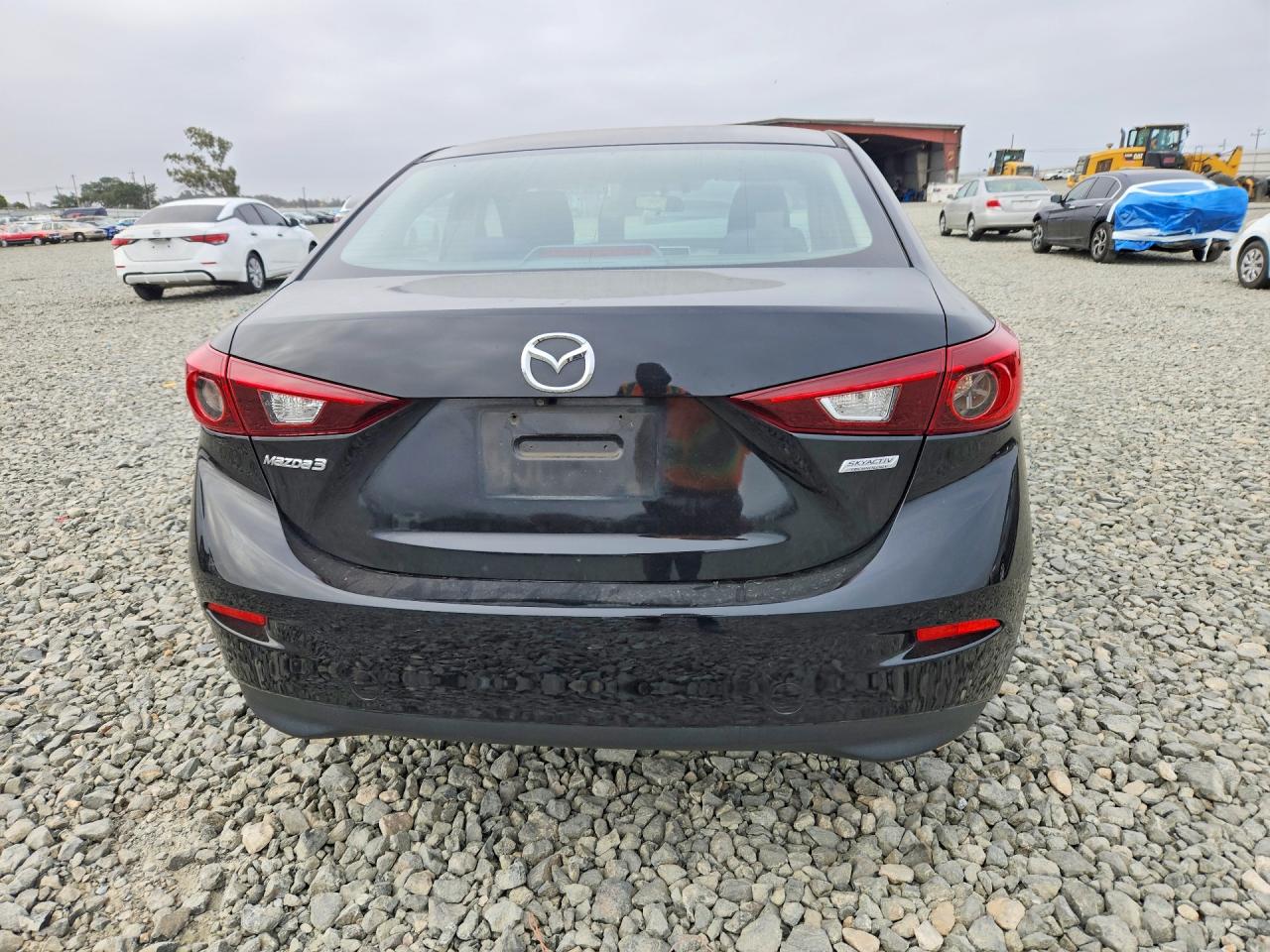 2016 MAZDA 3