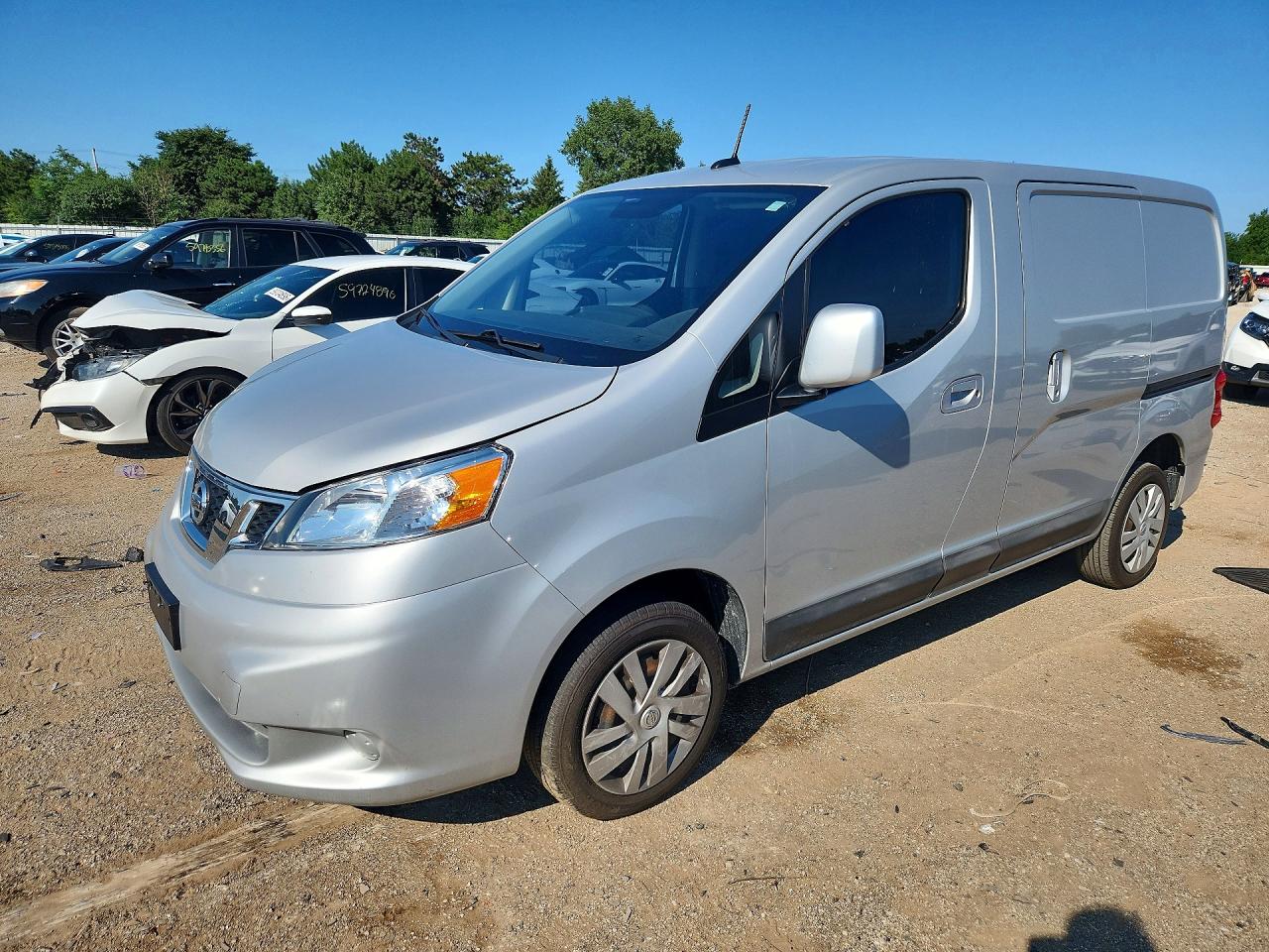 2013 NISSAN NV