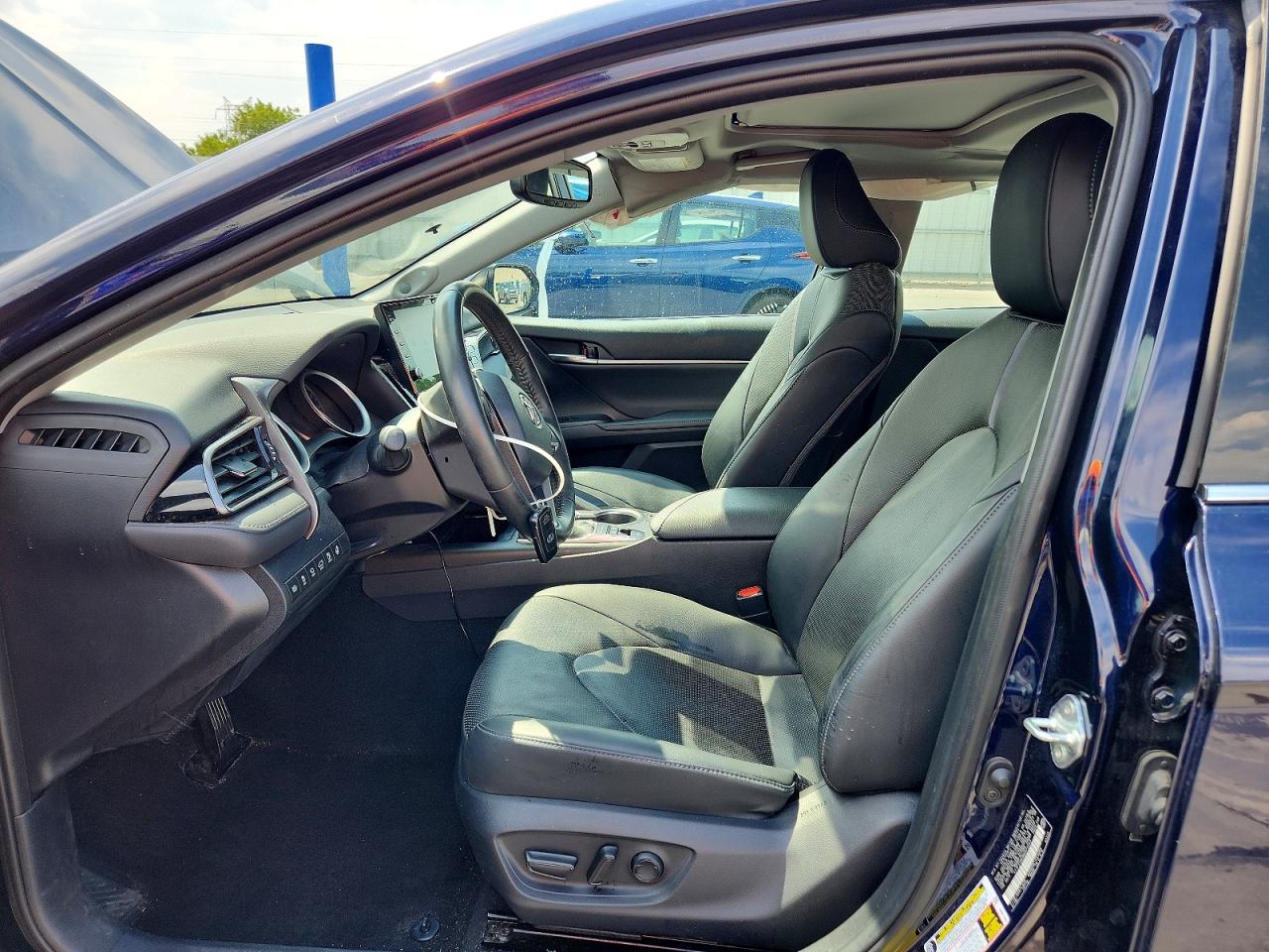 2022 TOYOTA CAMRY