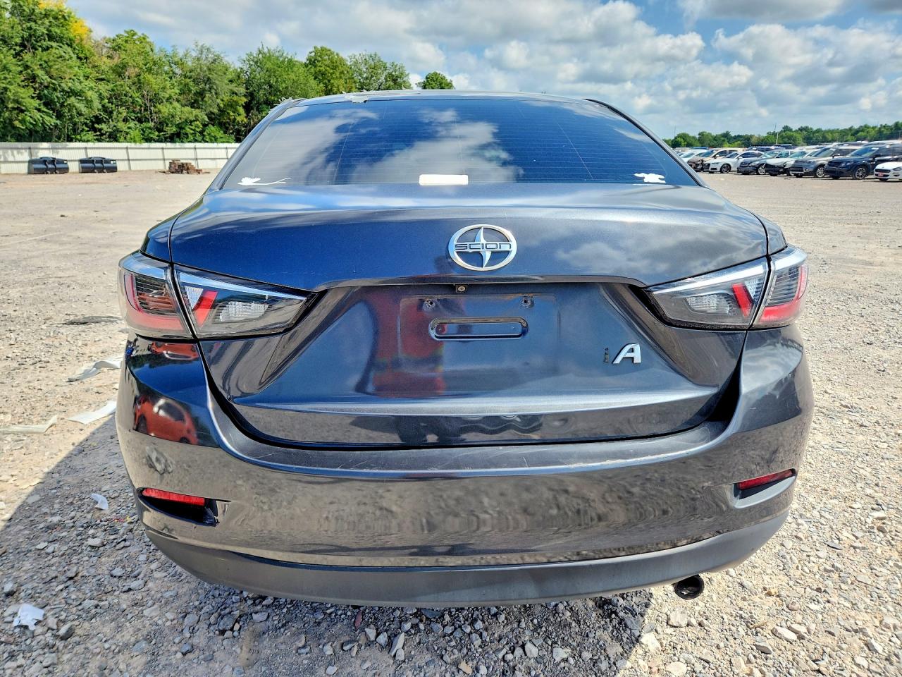 2016 SCION IA