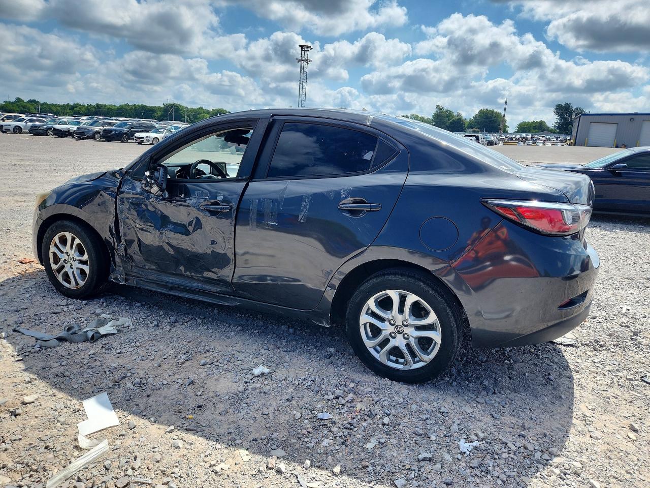 2016 SCION IA