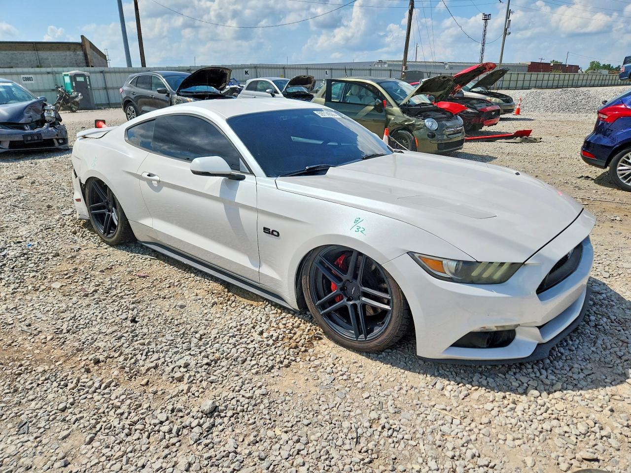 2017 FORD MUSTANG