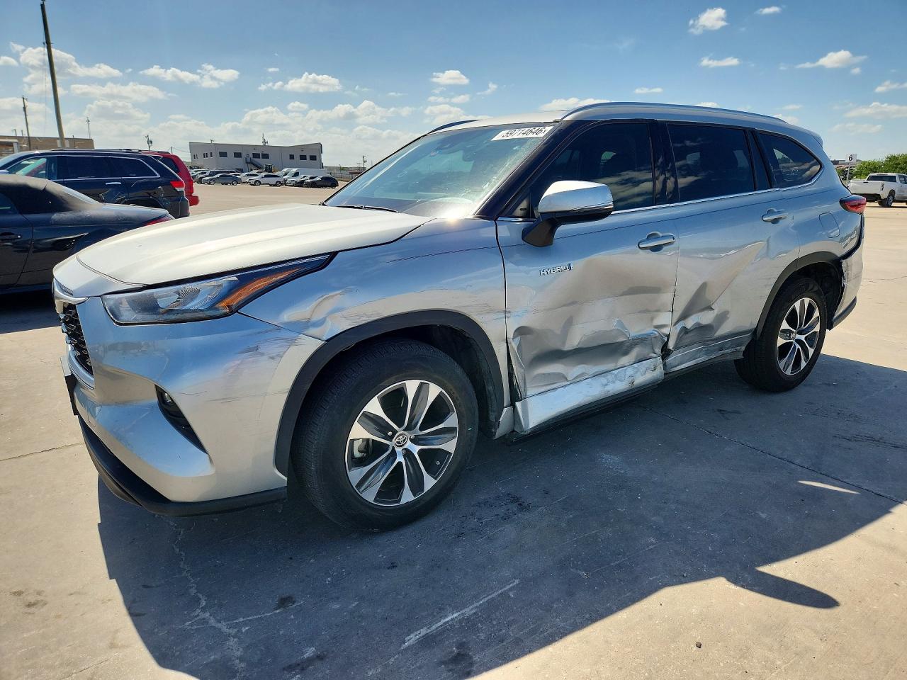 2020 TOYOTA HIGHLANDER