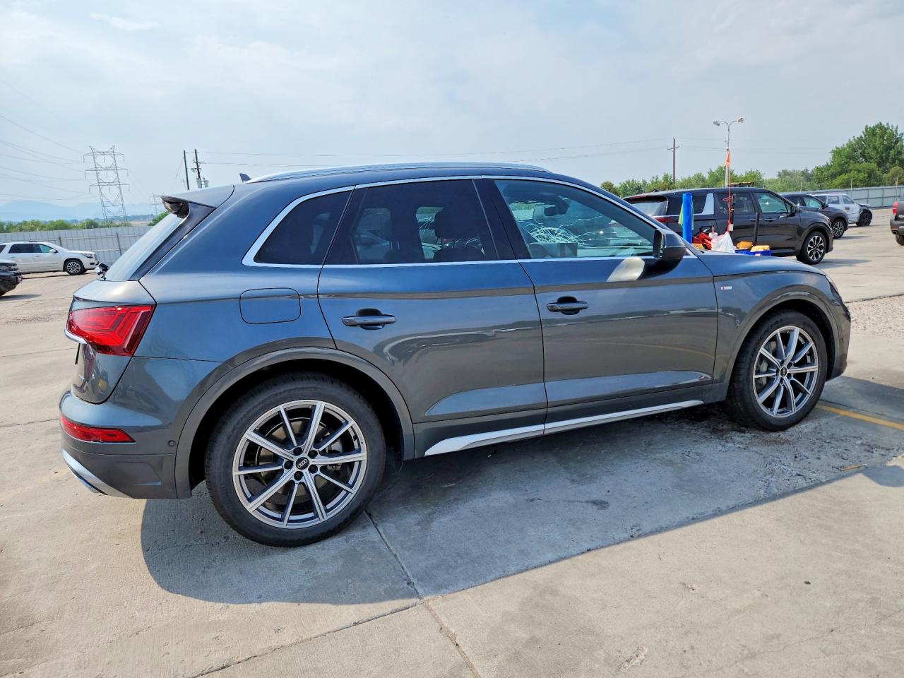 2021 AUDI Q5
