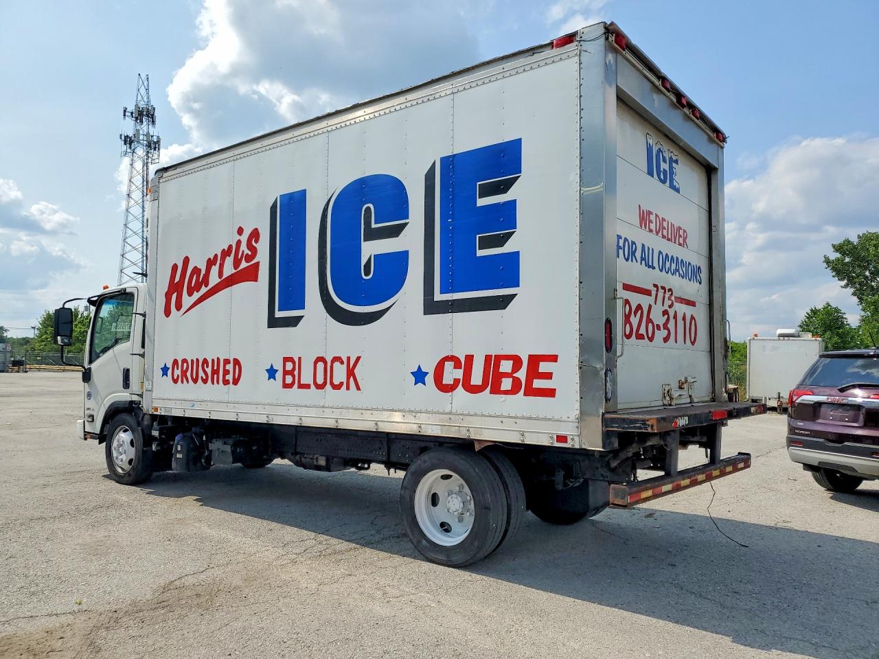 2023 ISUZU NPR