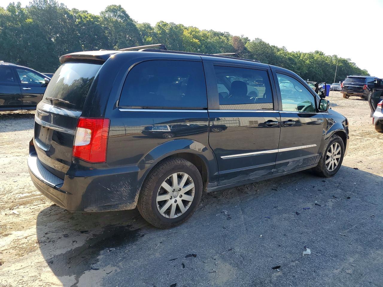 2016 CHRYSLER MINIVAN