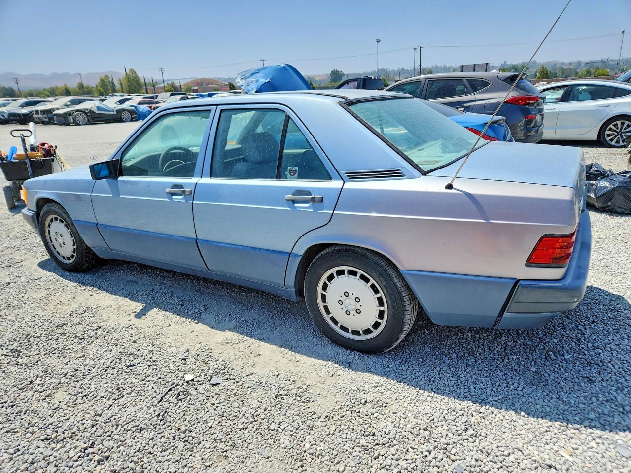 1989 MERCEDES-BENZ 190-CLASS
