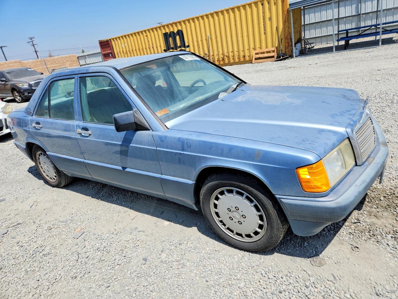 1989 MERCEDES-BENZ 190-CLASS