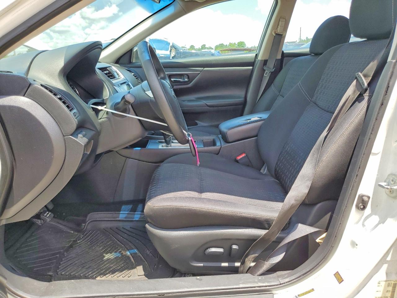 2016 NISSAN ALTIMA