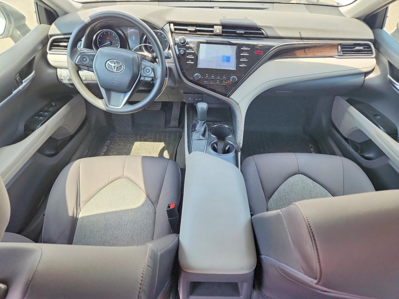 2019 TOYOTA CAMRY