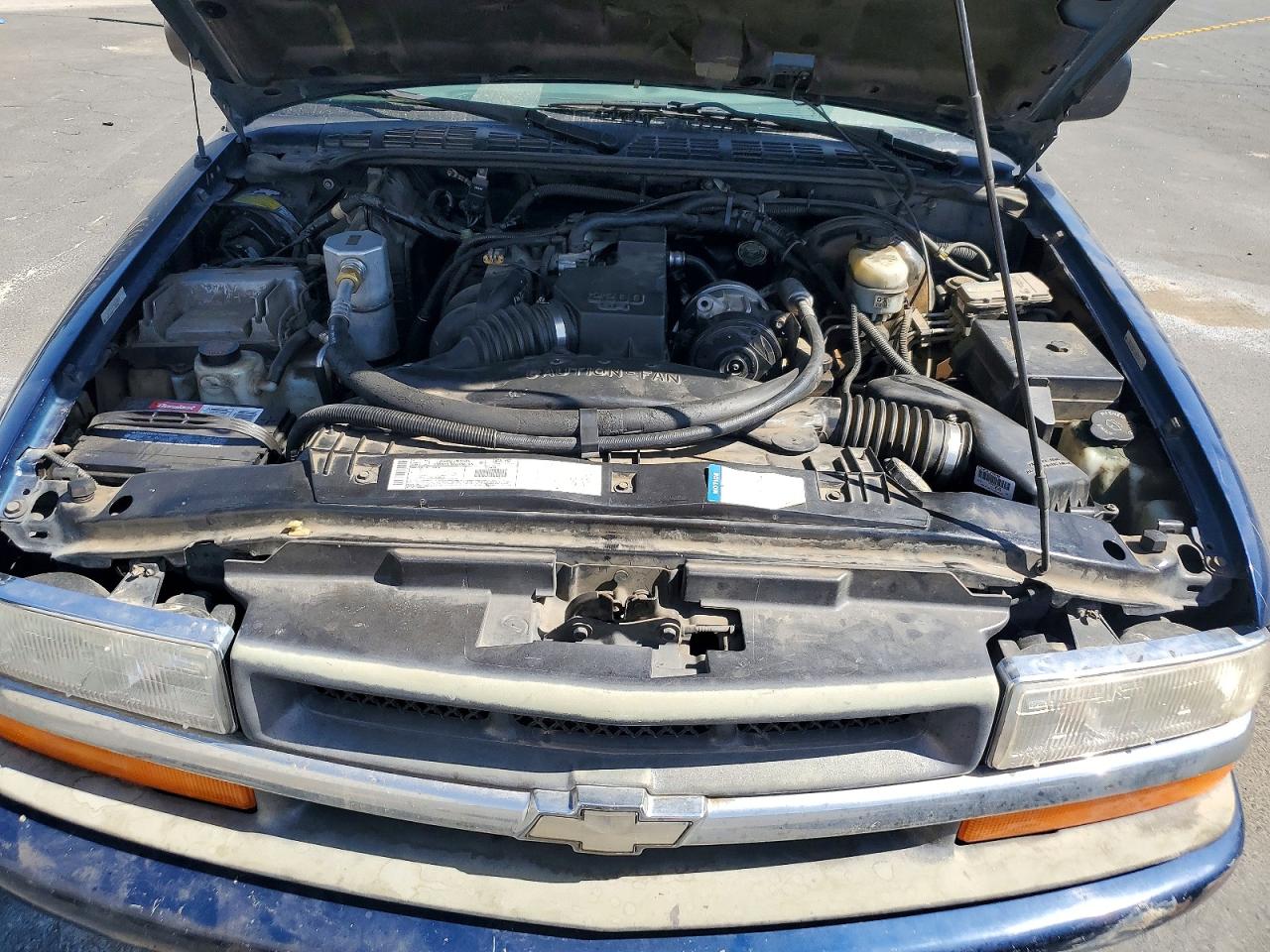2000 CHEVROLET S10