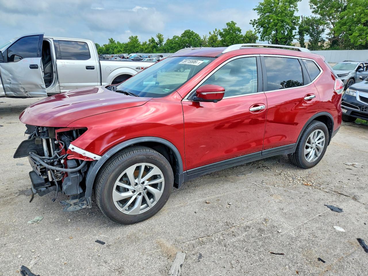 2014 NISSAN ROGUE