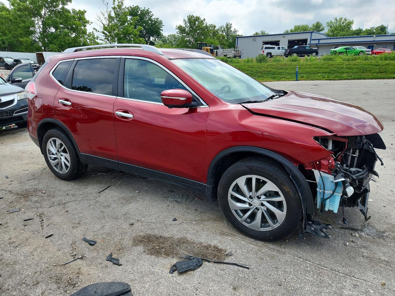 2014 NISSAN ROGUE