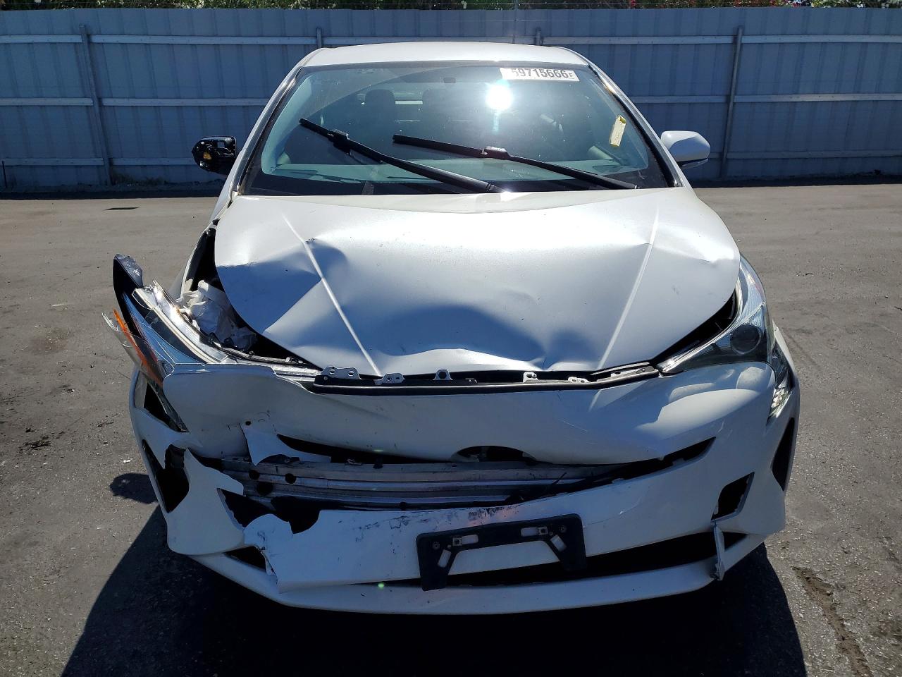 2016 TOYOTA PRIUS
