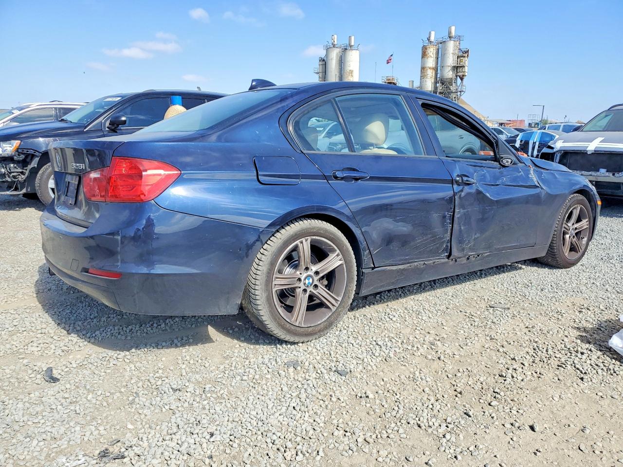 2014 BMW 3 SERIES