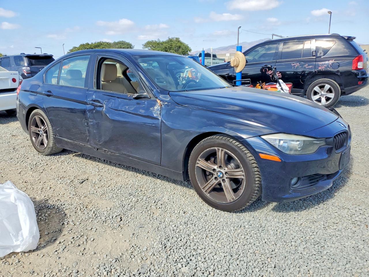 2014 BMW 3 SERIES
