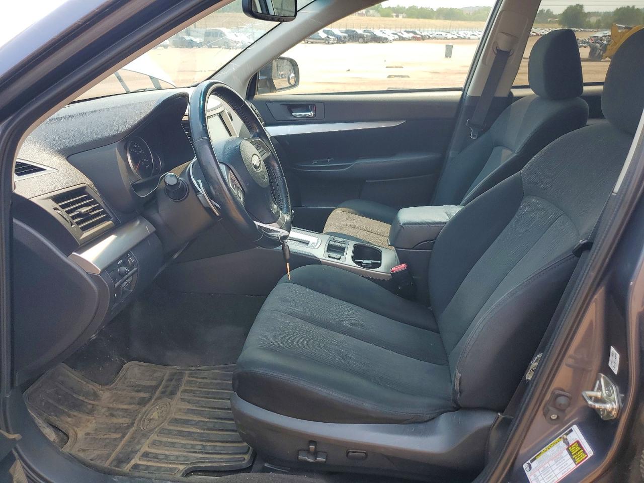 2014 SUBARU OUTBACK