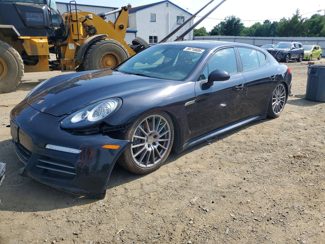 2016 PORSCHE PANAMERA