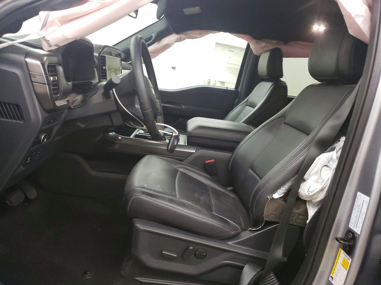 2025 FORD F150