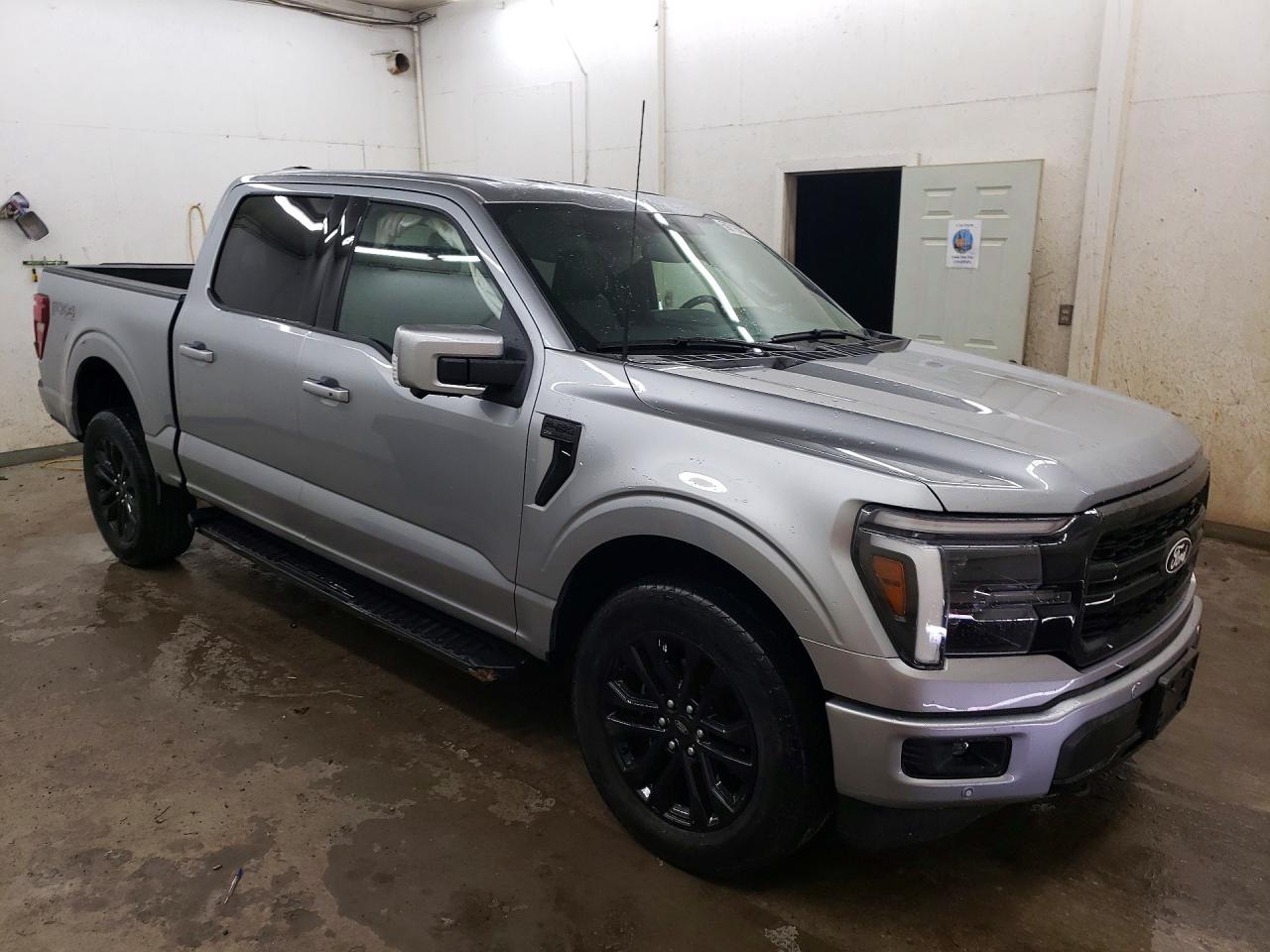 2025 FORD F150